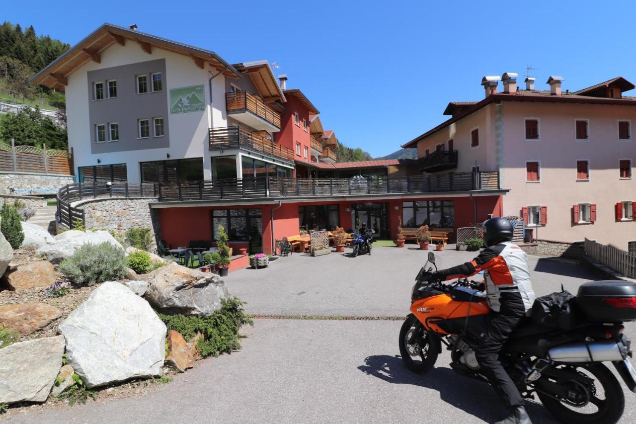 Alpen Garten Hotel Margherita Rumo المظهر الخارجي الصورة