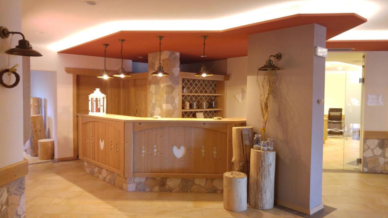 Alpen Garten Hotel Margherita Rumo المظهر الخارجي الصورة