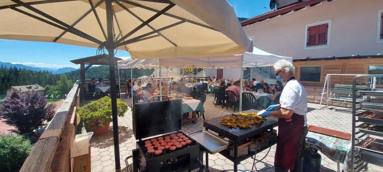 Alpen Garten Hotel Margherita Rumo المظهر الخارجي الصورة