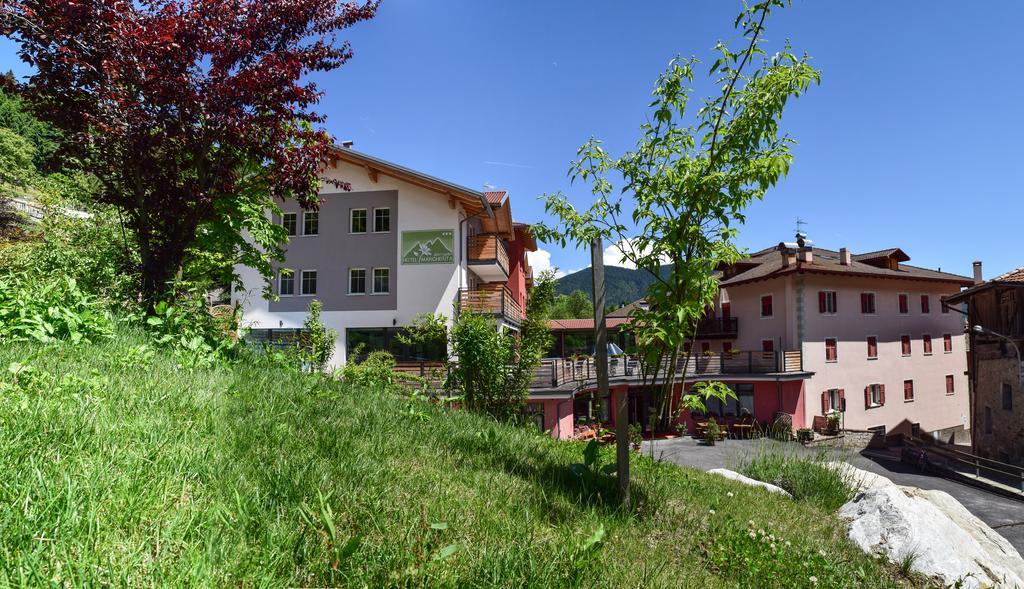 Alpen Garten Hotel Margherita Rumo المظهر الخارجي الصورة