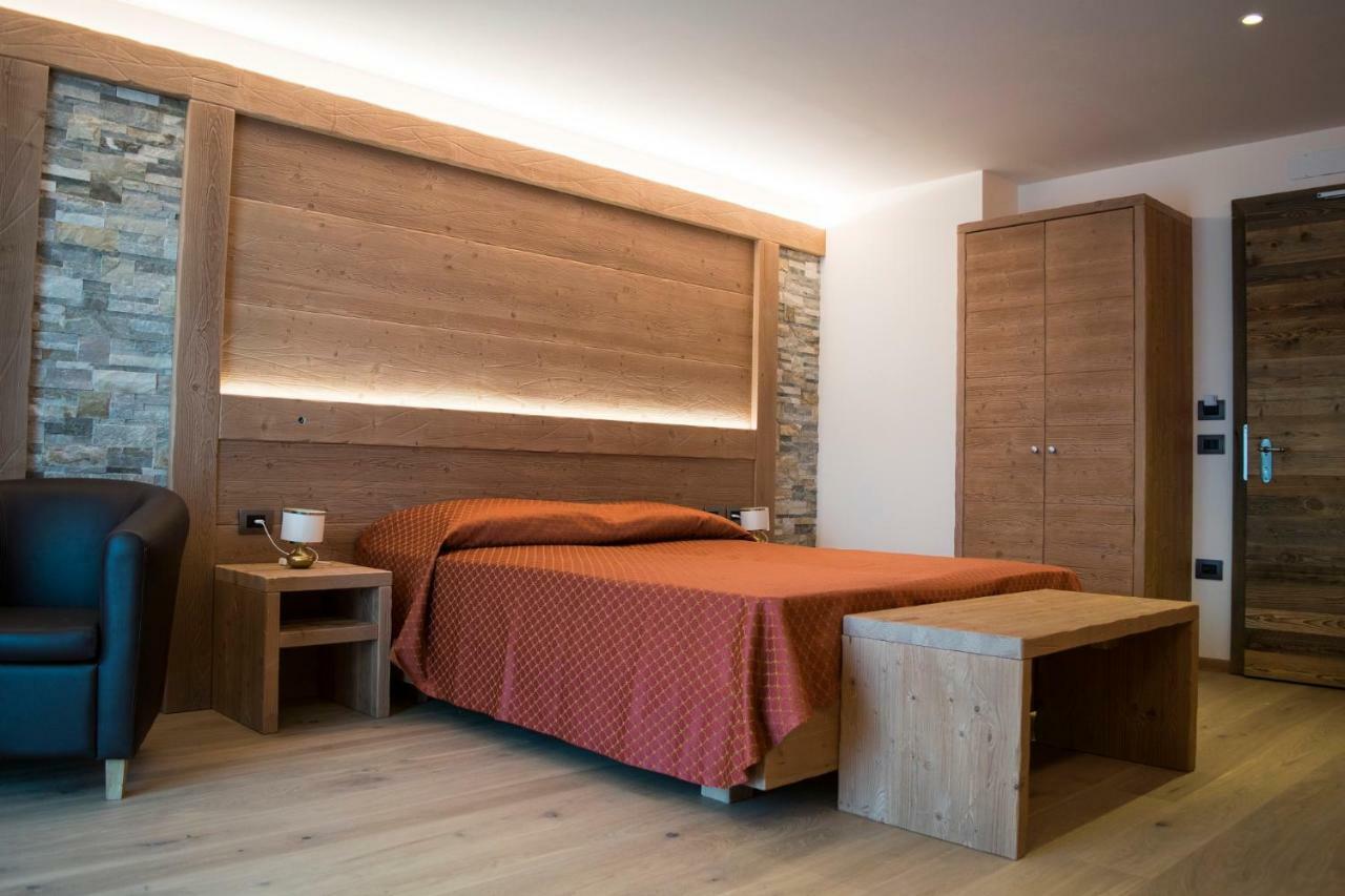 Alpen Garten Hotel Margherita Rumo المظهر الخارجي الصورة